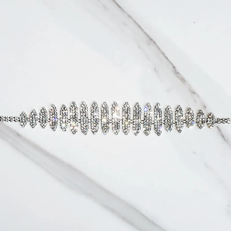 

Palisade Shape Fashion Woman Neck chain Chokers Necklaces Shining Full Rhinestone Jewellery Clavicle Sexy Wedding Nightclub Gift