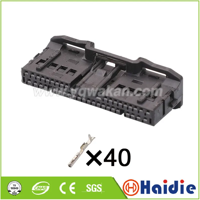 

40pin Auto plastic housing plug auto wiring harness cable auto unselaed connector 1554289-1