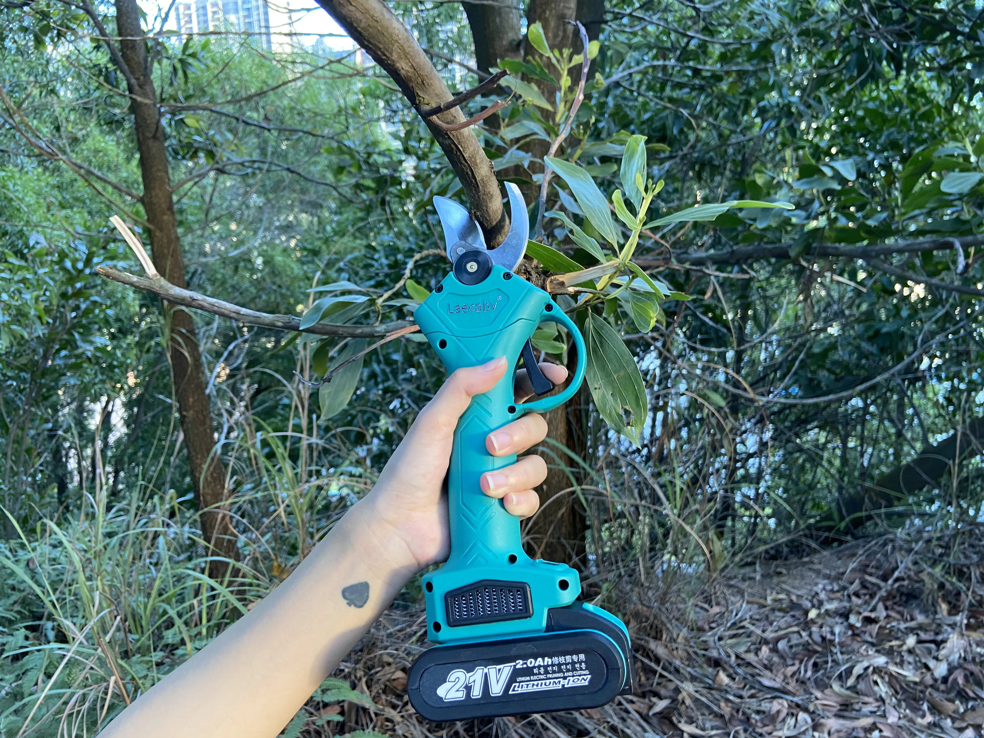 Высокое качество беспроводные электрические секаторы 21V ветка дерева секатор 25