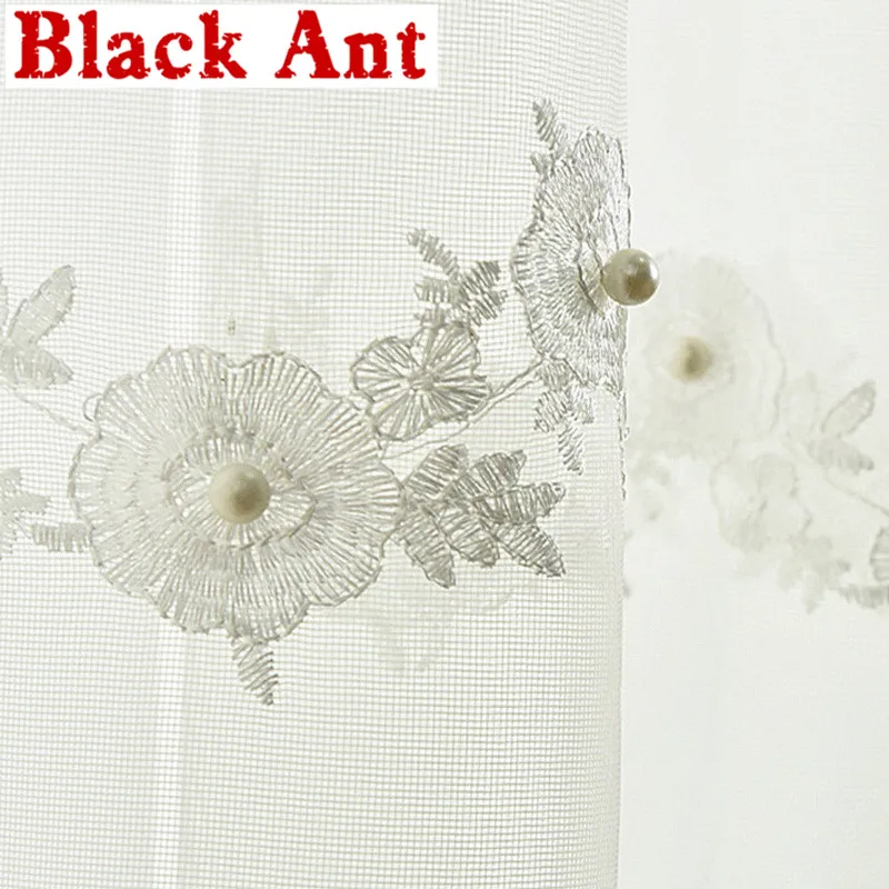 С ажурными кружевами и пряжа для вышивки с цветочным рисунком в европейском