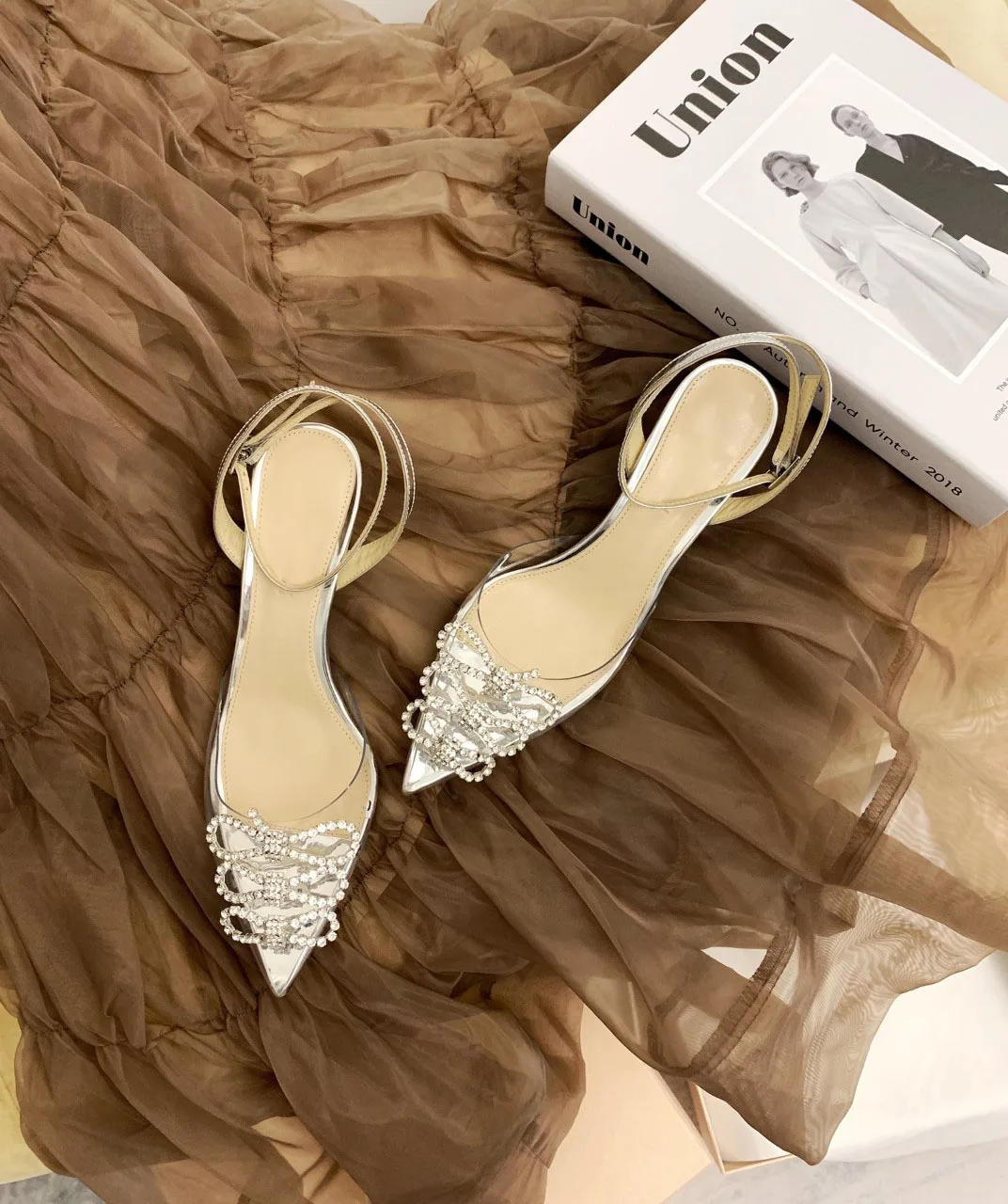

2021 Summer Silk Pumps Women Cross Strap High-Heeled Pointed Toe Shoes Women Fashion Shoes