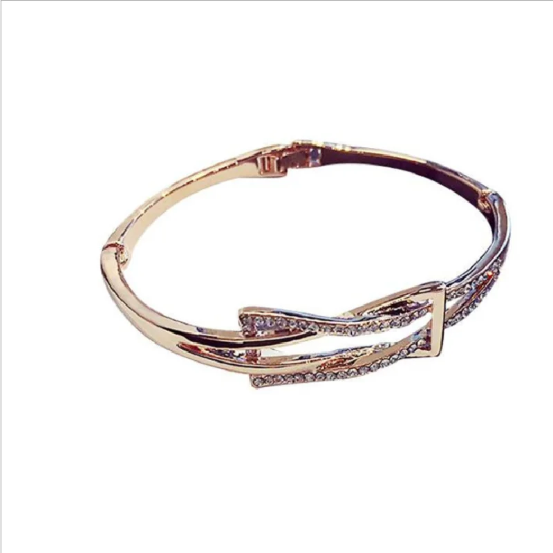 

Crystal Sweet Simple Women Bracelet Geometric Cross Bracelet Outing Travel Accessories