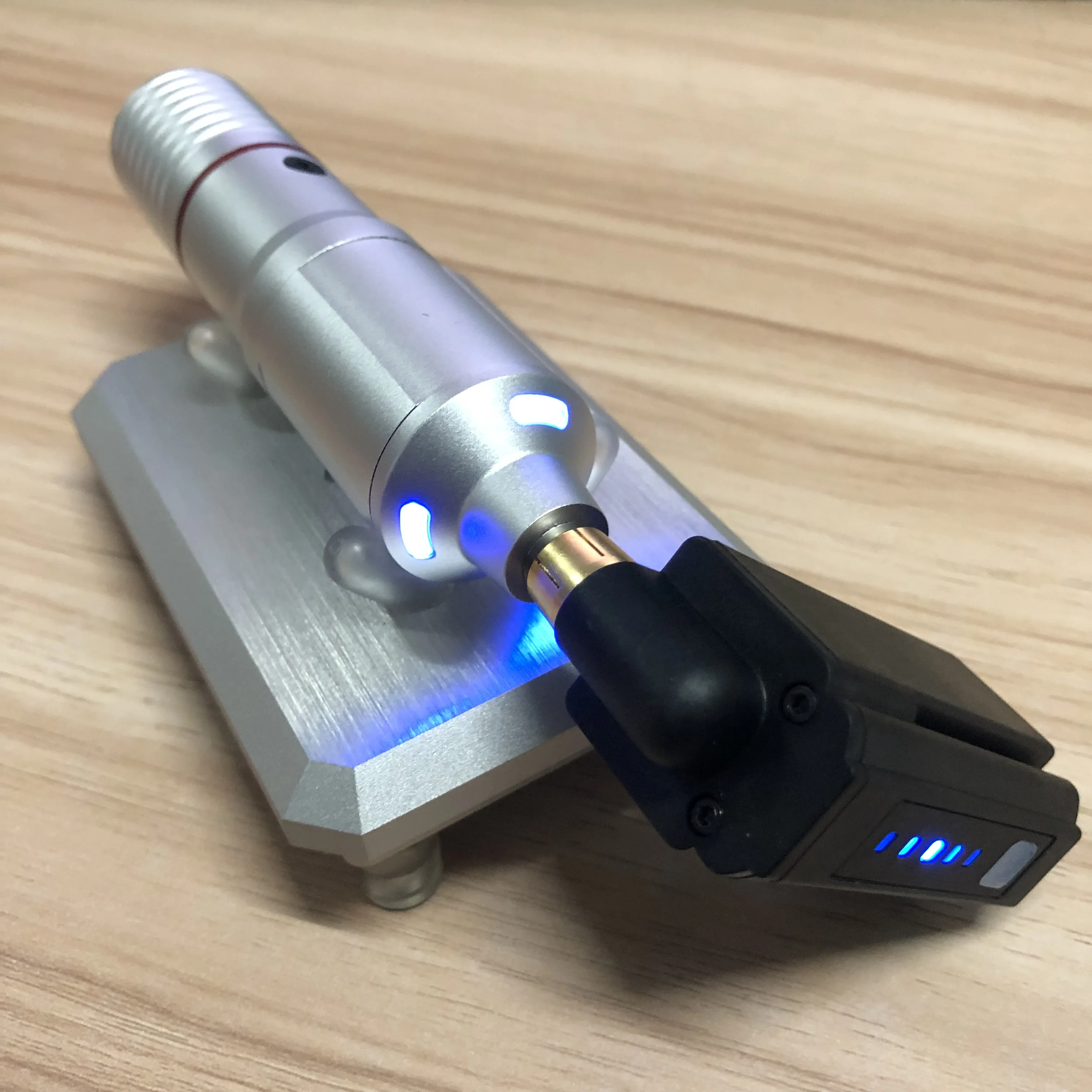 Топ Модный светодиодный светильник Перманентный макияж тату-машинка пистолет