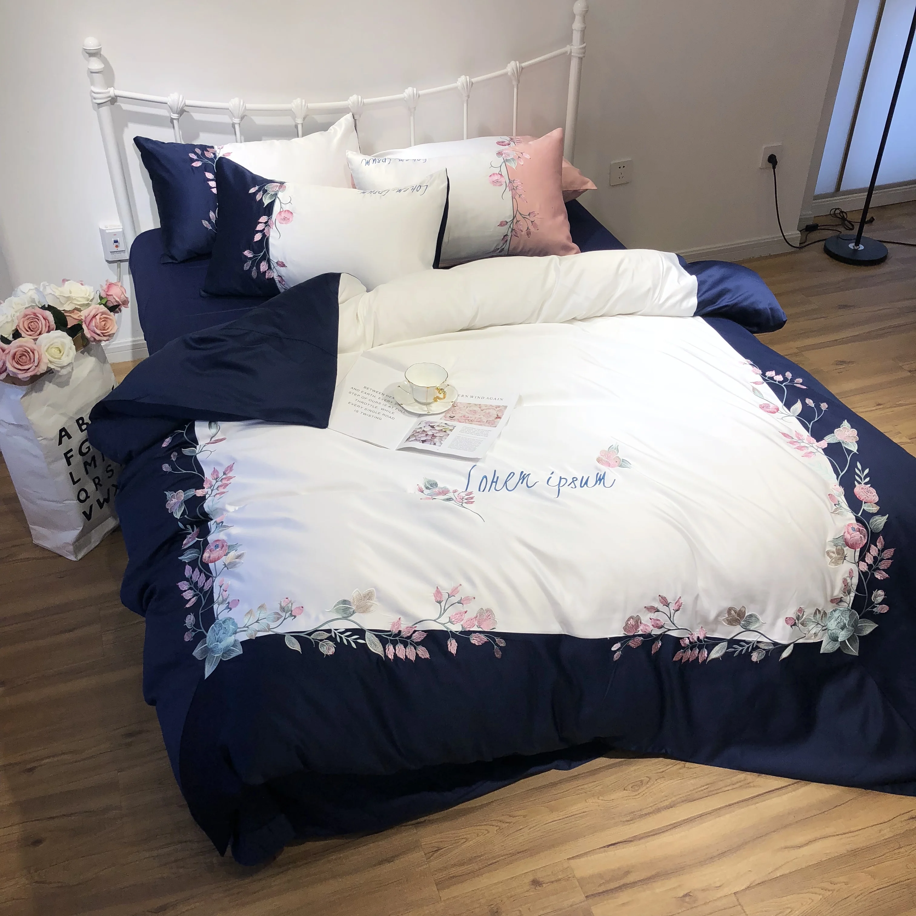 Комплект постельного белья из чистого хлопка с вышивкой 4 шт.|Комплекты белья| |