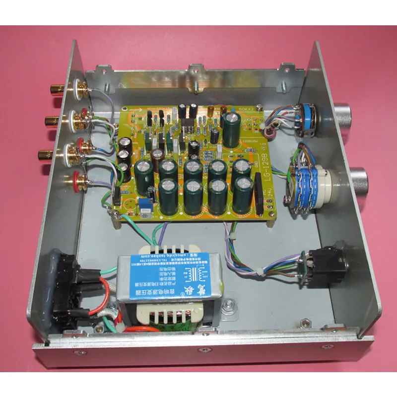 British Creek Audio OBH-11 усилитель для наушников линейный предусилитель двухцелевой