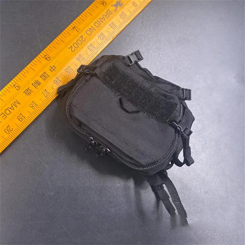 

1/6th Single Shoulder Backpack Of DAMTOYS DAM EBS001 Warrior Soldier Model For 12 inch Doll Action Collectable