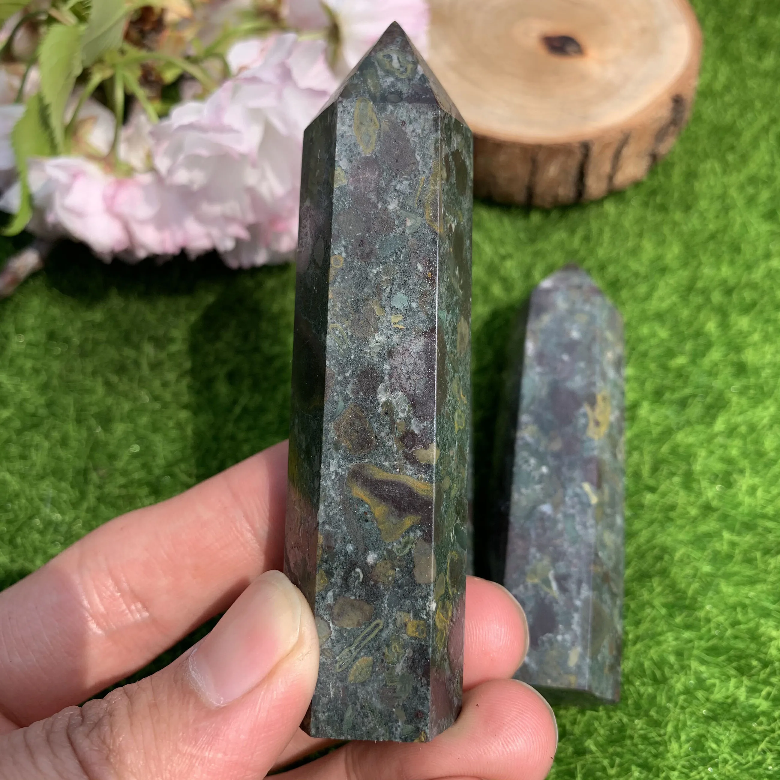 

Хит продаж, натуральный красочный падающий камень, исцеляющий кристалл, метеоритный камень, башня рейки энергия для домашнего декора