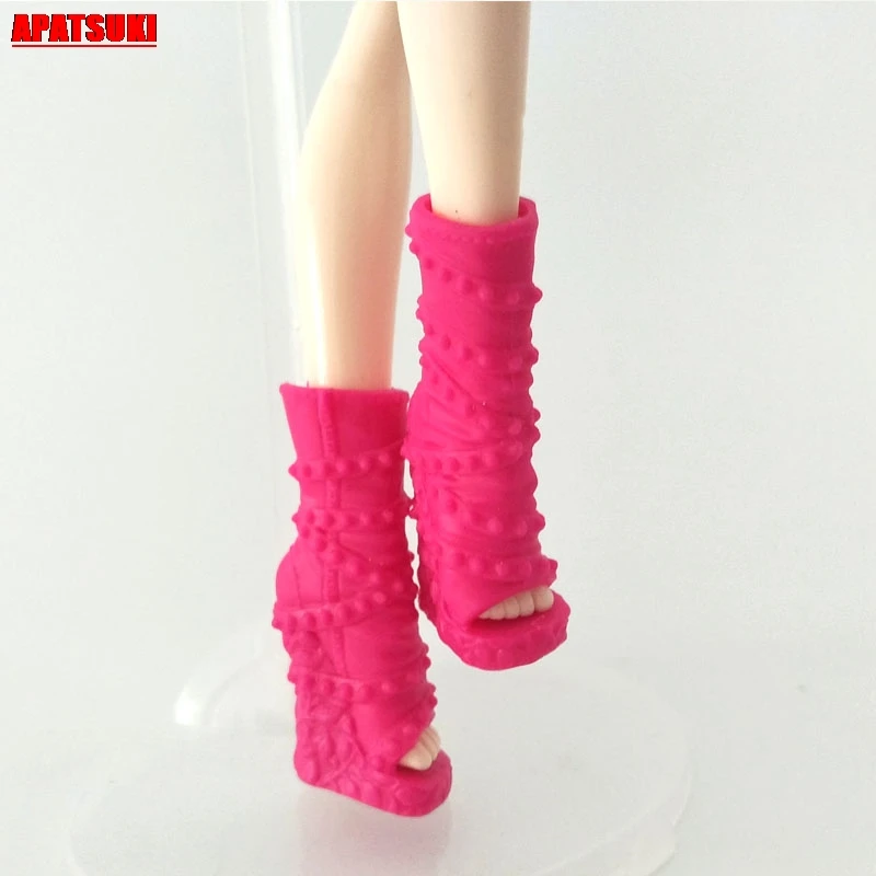Розовые ботинки для кукол Monster High пластиковые на высоком каблуке Ever After 1/6 куклы