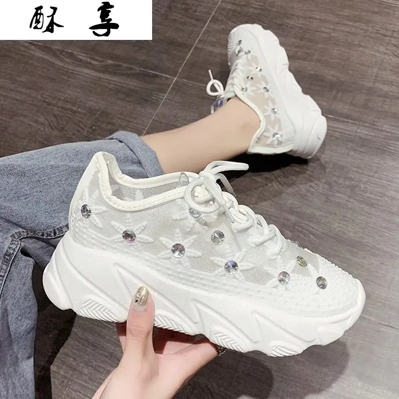 

Women Chunky Shoes 2021 Spring Mesh Breathable Women's Vulcanized Shoes New Fashion Platform Flowers Lace-up White Casual Shoes