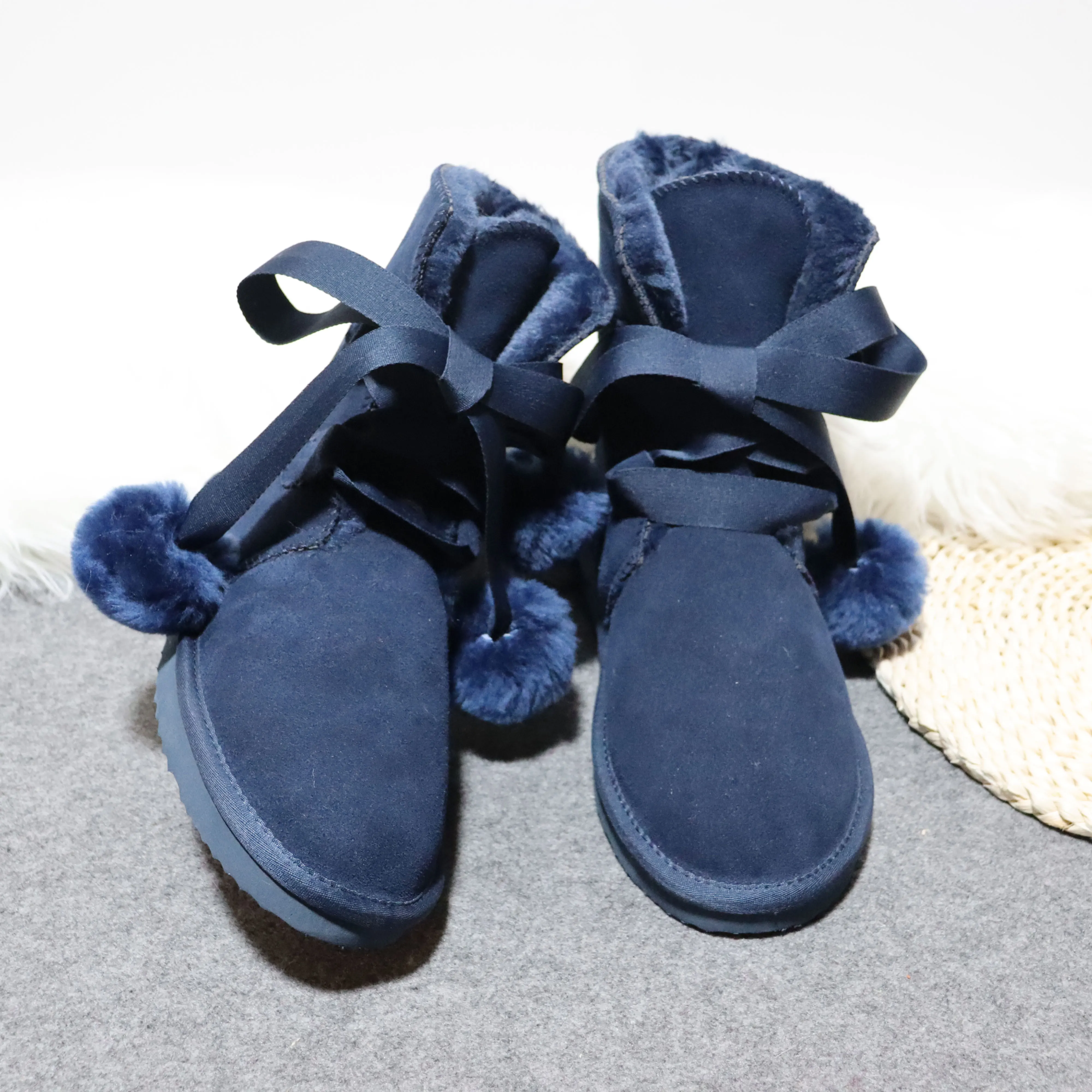 

Женские зимние ботинки из натуральной кожи 2022, теплые зимние ботинки, женские ботильоны, теплая зимняя обувь, женская обувь с толстой плюшев...