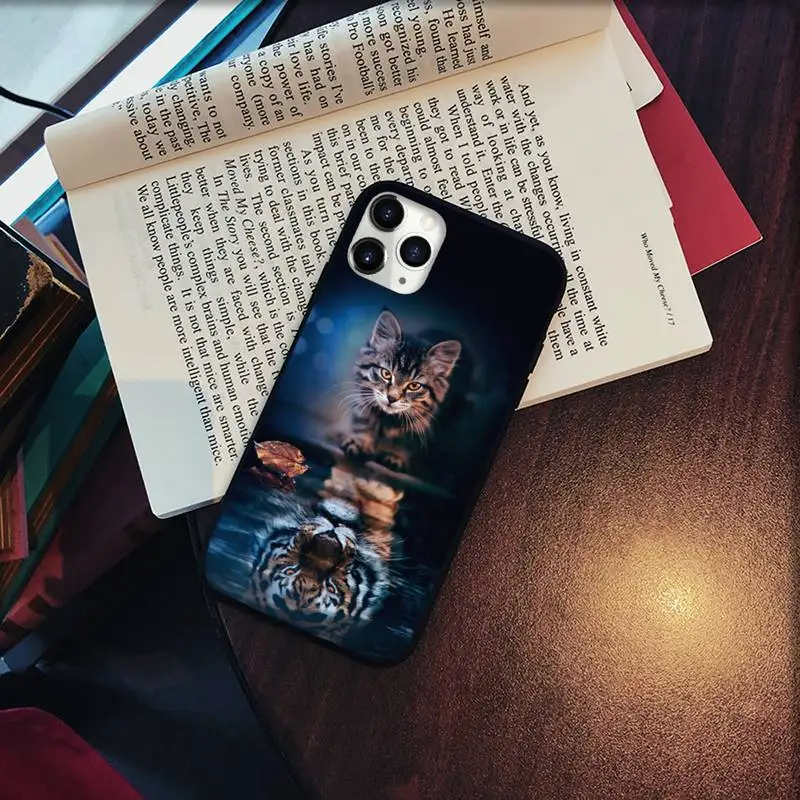 

Cat tiger dog lion Phone Cases for iPhone 11 12 pro XS MAX 8 7 6 6S Plus X 5S SE 2020 XR Soft silicone Shell Cover Coque Funda