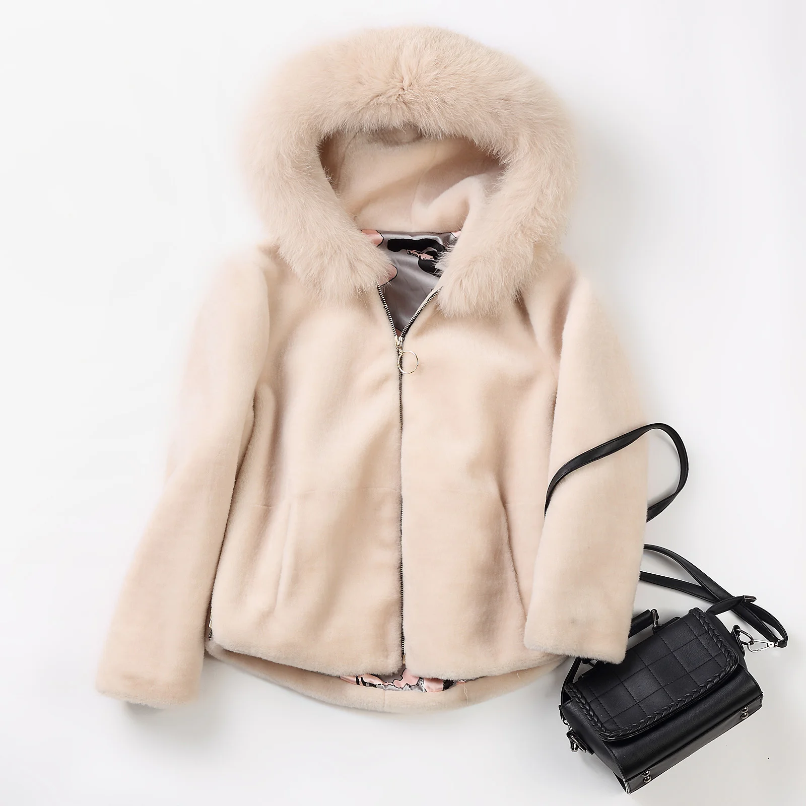 

Зимнее тонкое меховое пальто с капюшоном, женское короткое меховое пальто из овечьей шерсти с воротником из лисьего меха, новинка сезона 2020