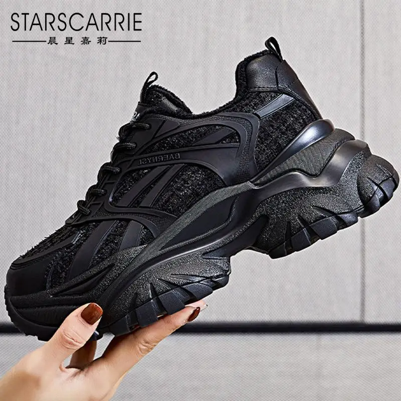 

Suction film bottom daddy shoes winter plus velvet 2021 new thick bottom plus velvet leather casual women's shoes all-match spor