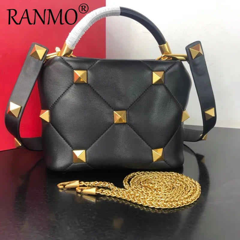 

2021Luxury Brand Retro Rivet Bag Rhombic Chain Bag Vertical Portable Bucket Bag Fashion Shoulder Crossbody Sheepskin Women's Bag
