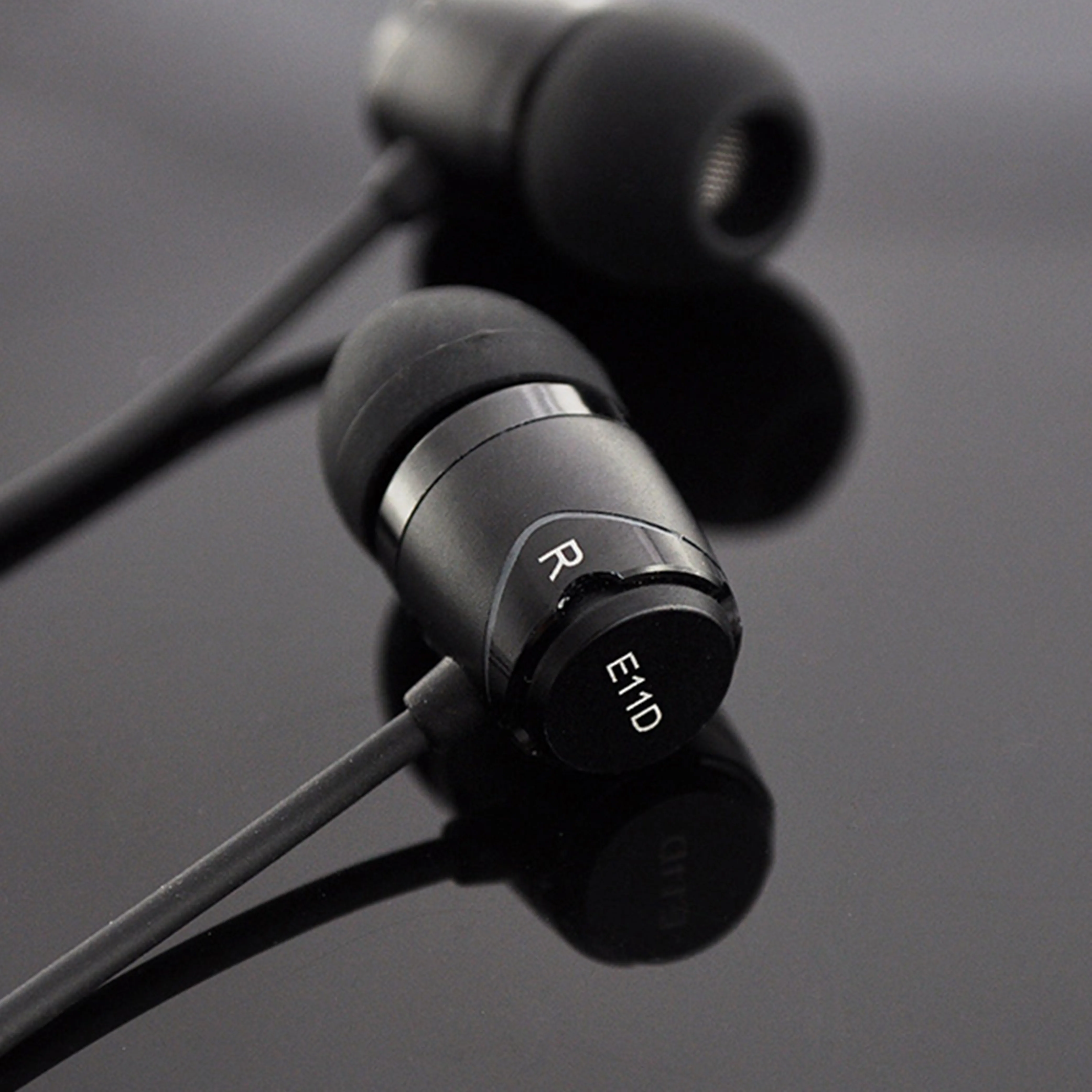 Наушники-вкладыши SoundMAGIC E11D с разъемом USB Type-C гарнитура дистанционным
