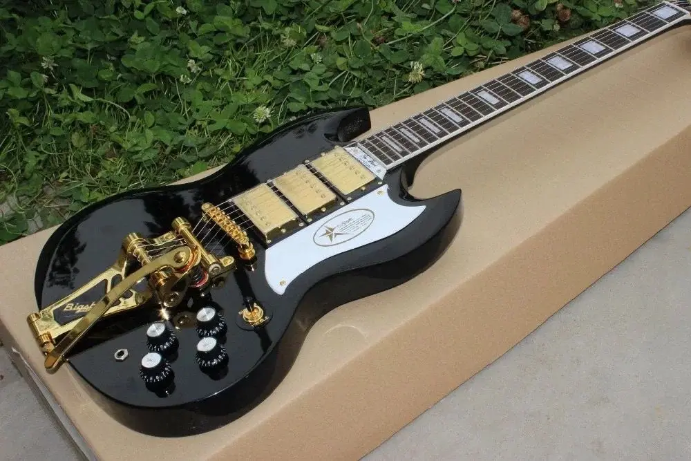 Custom edition Big Jazz Black electric guitar gold accessories can be customized for free shipping
