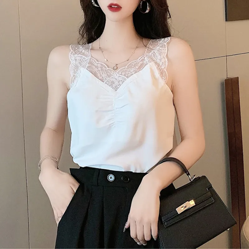 

2022 Summer Fashion Chiffon Sexy Camis Female Retro Lace Blouse V-neck Top Women Clothes for Women Lace Cami White Tank Tops OL