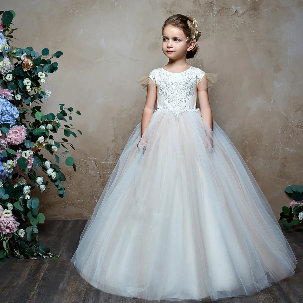 

Cap Sleeves Flower Girl Dresses For Weddings Ball Gown Tulle Appliques Bow Long First Communion Dresses Little Girl
