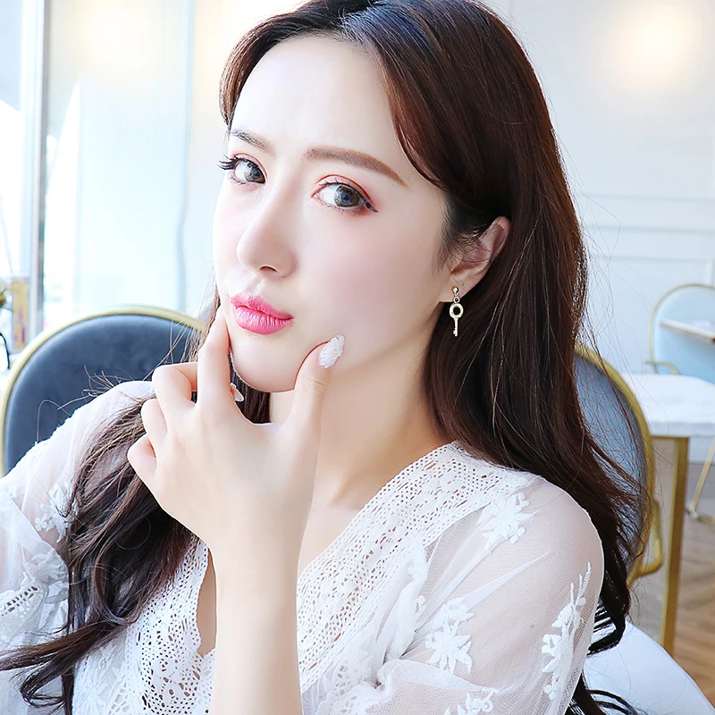 

Original S925 silver pin European and American style simple geometry personality key stud fashion earrings4