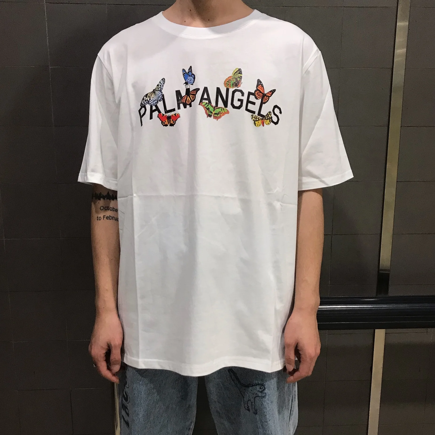 

Palm Angels butterfly letters short-sleeved spring and summer men and women with the same casual wild loose T-shirt tide 2187405