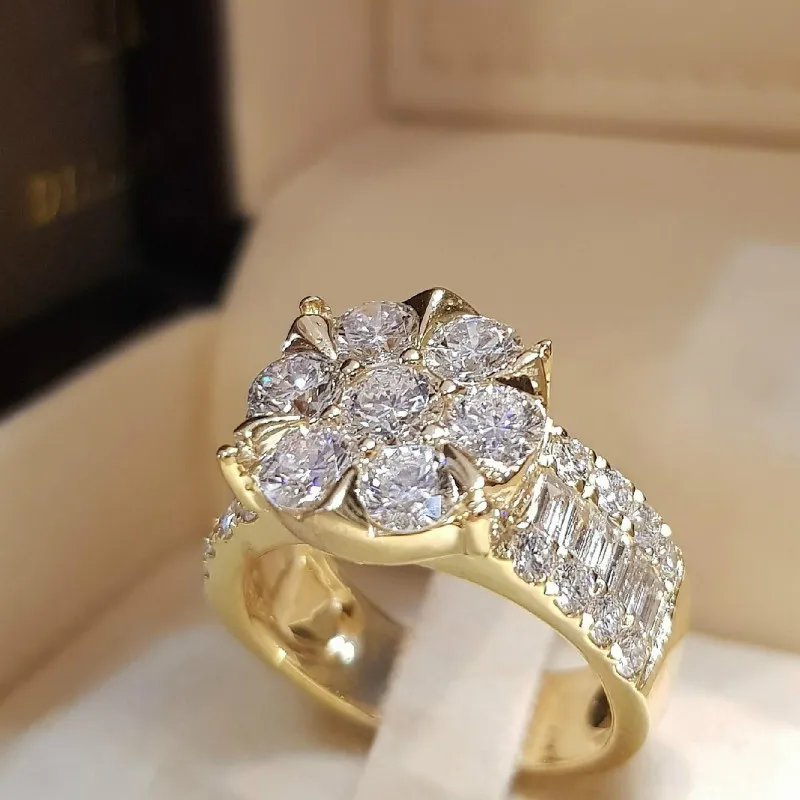 

New Gold Ring Gold-Plated Inlaid Zircon Jewelry Women Ring
