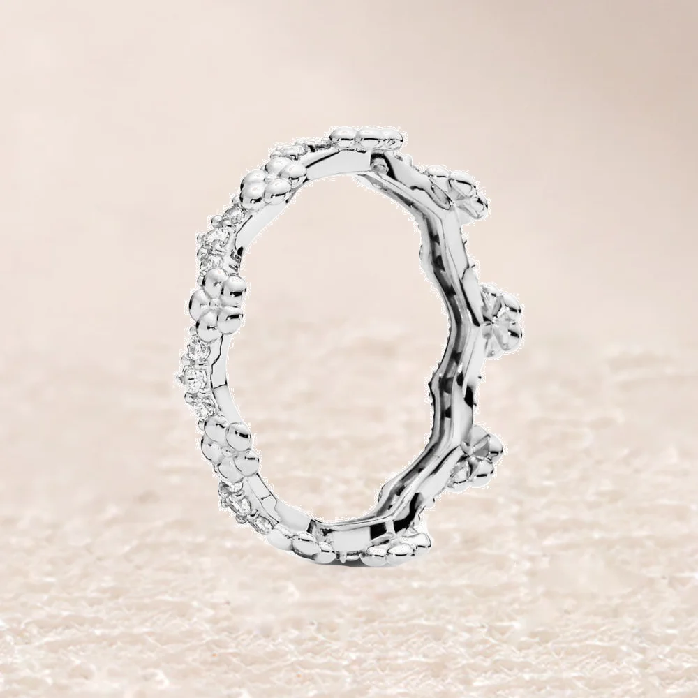 

197924CZ Flower Crown Ring