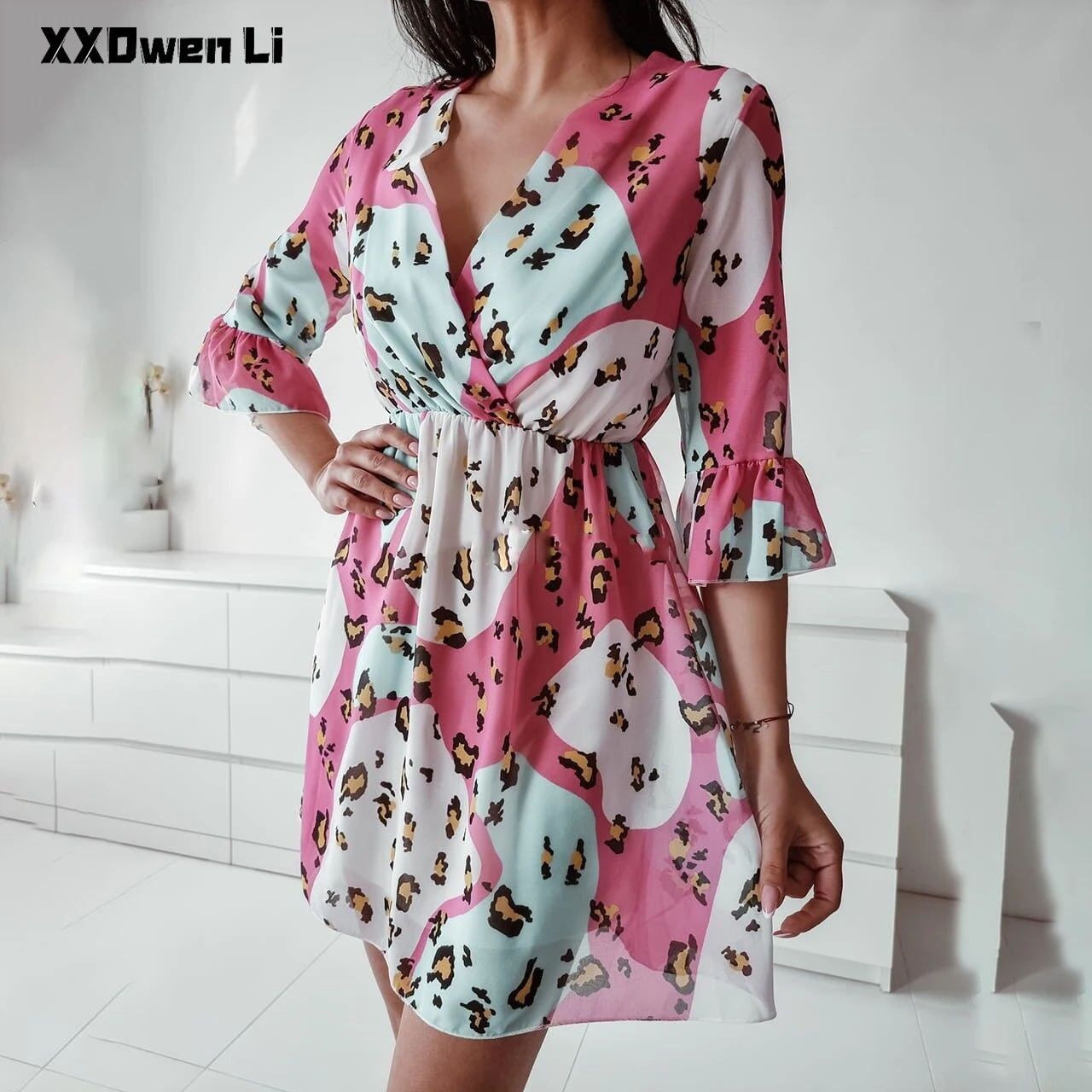 

Summer Fashion Leopard Print Ruffles Mini Dress for Women Casual V Neck Half Sleeve Retro Beach Pink Dresses Woman Clothing