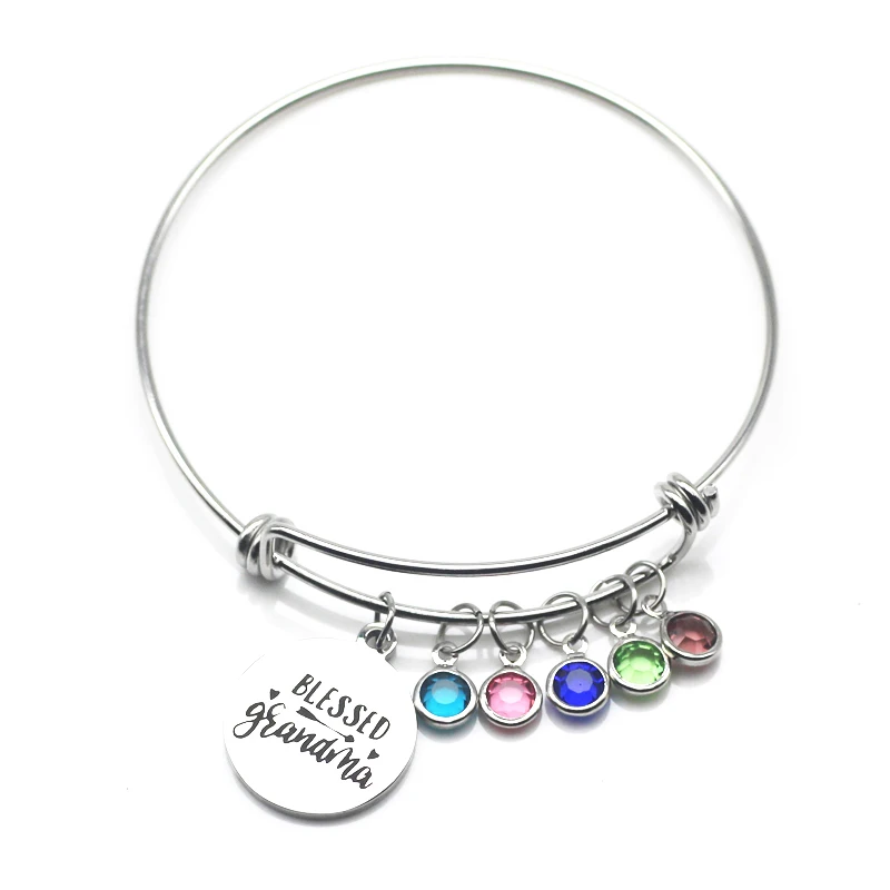 Браслет на запястье с надписью Новое поступление браслет камнем талисманом