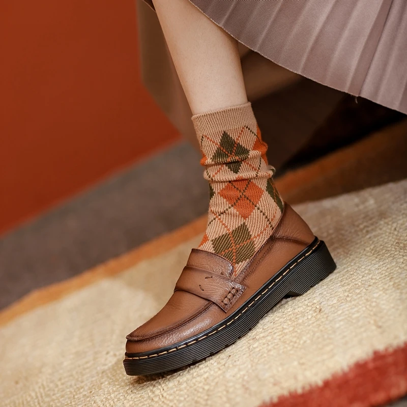 

Spring 2021 New European and American Fashion Retro College Wind Gradual Tie Round Head Two Wear Flat Single Shoes Small Leather