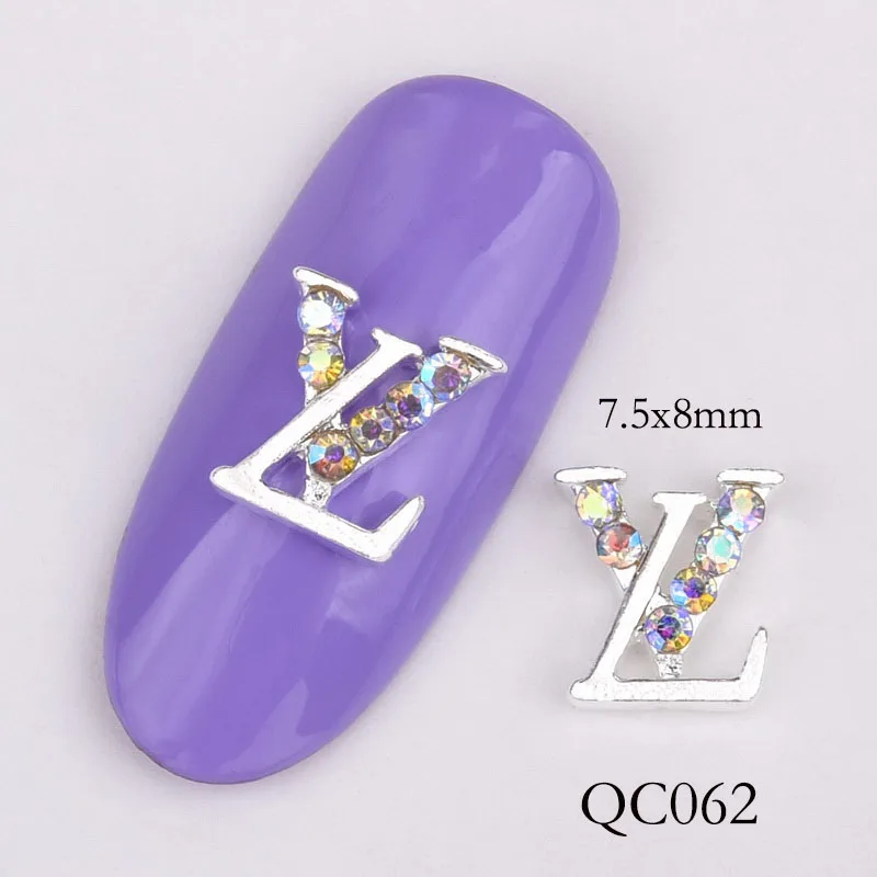 QC062 10 шт., украшение в виде головы оленя, украшение для маникюра, очаровательные Стразы для ногтей, стеклянный драгоценный камень, дизайн, сделай сам, рождественский подарок, украшения для ногтей - Color: QC062