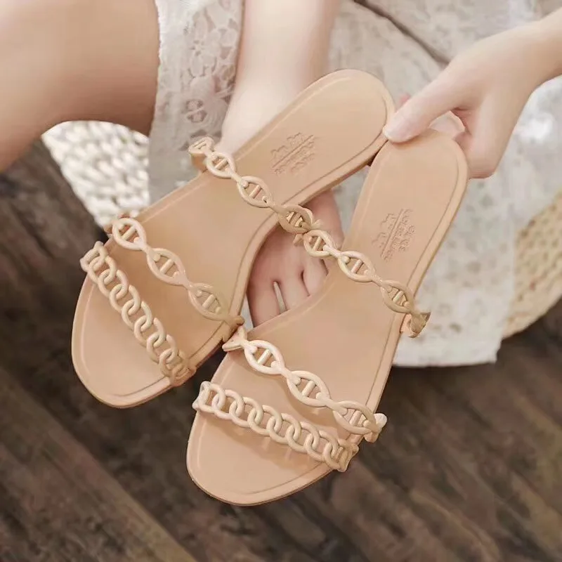 

Summer Beach Woman Flip Flops Valentine Slippers PVC Slides Female Sandals Slip on Flat with Women Studs Slippers Jelly Shoes