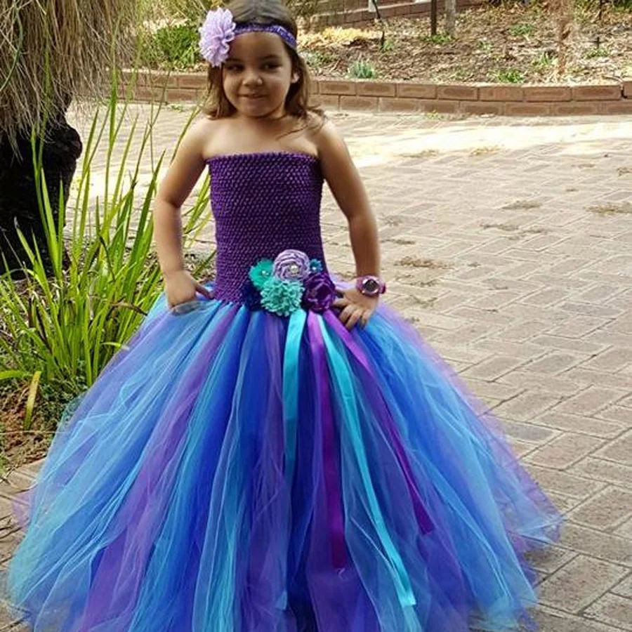 Платье-пачка для девочек с фиолетовым павлином и цветами детское вязаное