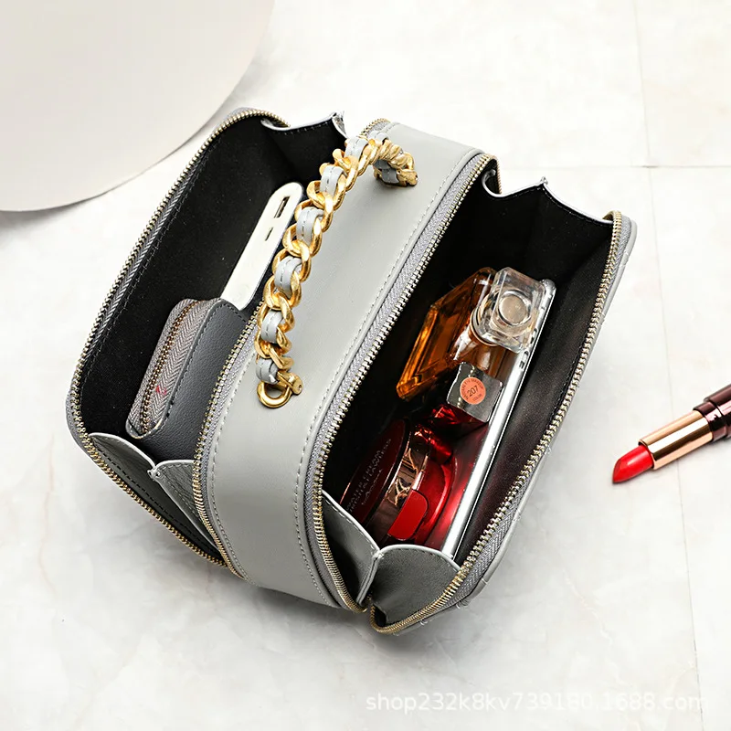 

2021 new small fragrance box bag full head leather cosmetic bag rhombic chain hand bill shoulder slung