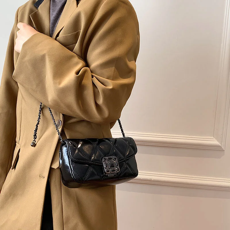 

Fashion All-match Versatile Fashion Women's Trendy Chain Simple Single Shoulder Messenger Small Square Bag