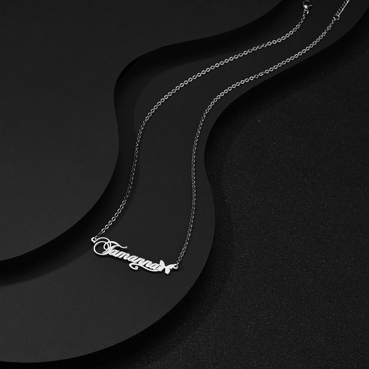 Ожерелье женское из нержавеющей стали с золотыми буквами и бабочками | Украшения