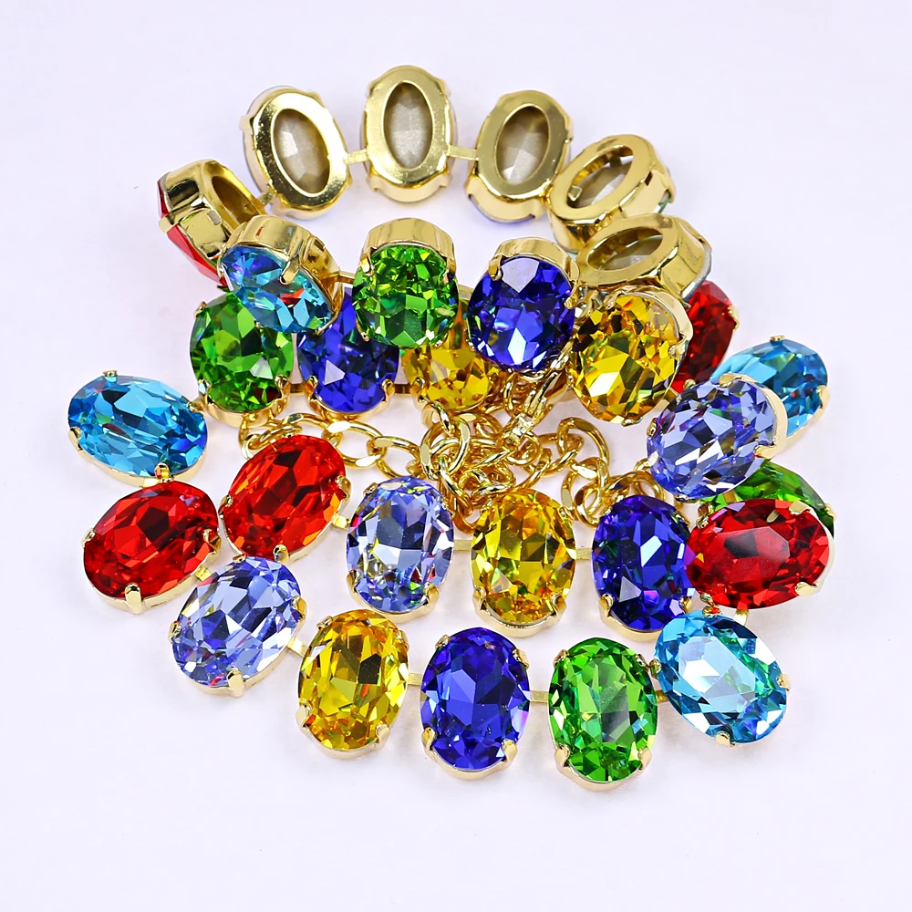 Ожерелье женское овальной формы колье с искусственными кристаллами разных