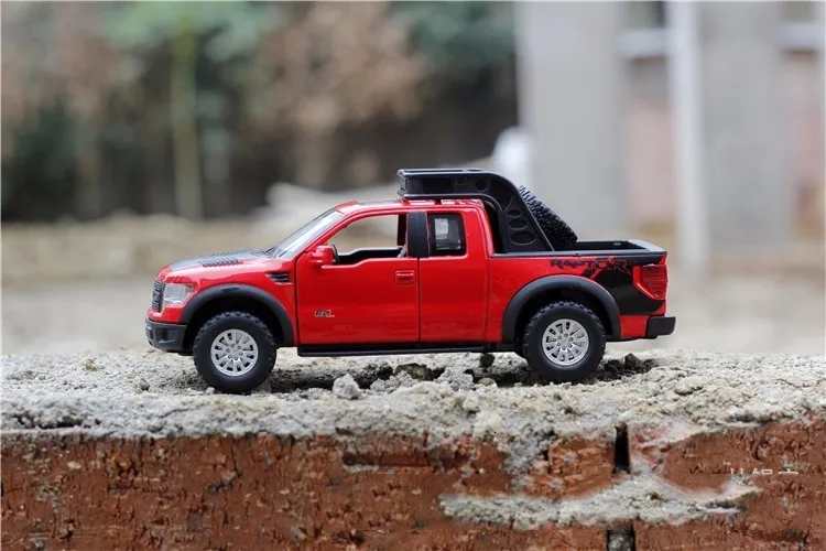 1:32 Ford Raptors F150, модель автомобиля из сплава, игрушка с оттягиванием, флеш и музыка, литье под давлением, металлический пикап, модель, классический американский автомобиль для мальчиков