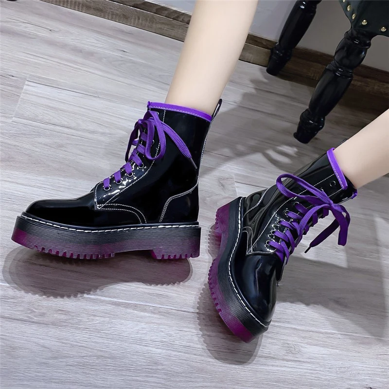 Зимние Повседневные женские Ботинки Martin на платформе со шнуровкой Цвет зеленый