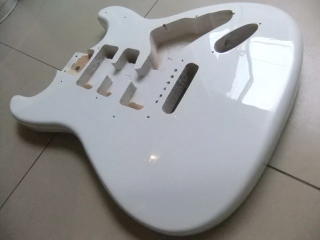 Оптовая продажа корпус гитары для электрогитары Stratocaster 130615-25 | Спорт и