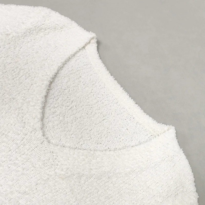 

Cotton Plush Knitted Casual 2 Piece Set Women Long Sleeve V Neck Sweatshirt Crop Top And Shorts Sets 2020 Vogue Homewear Outfits