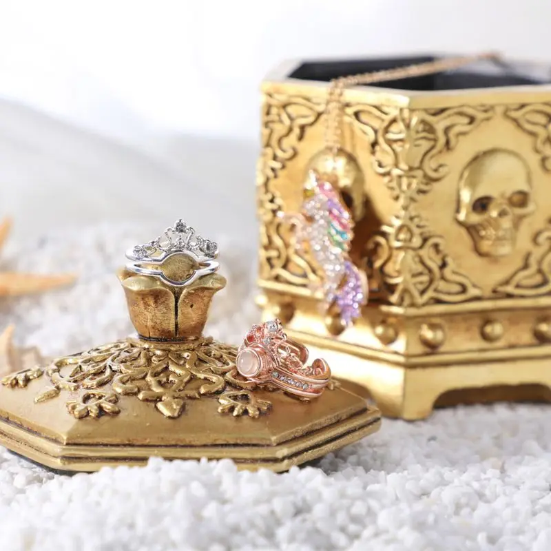 

Vintage Skeleton Skull Jewelry Box Hexagon Necklace Ring Chain Case with Dust Cover Desktop Home Decoration