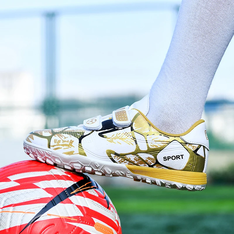 Fashion Turf Soccer Shoes for Kids Outdoor Child Football Shoe Girl Soccer Sneakers Boys Sports Shoes for Teens football enfant