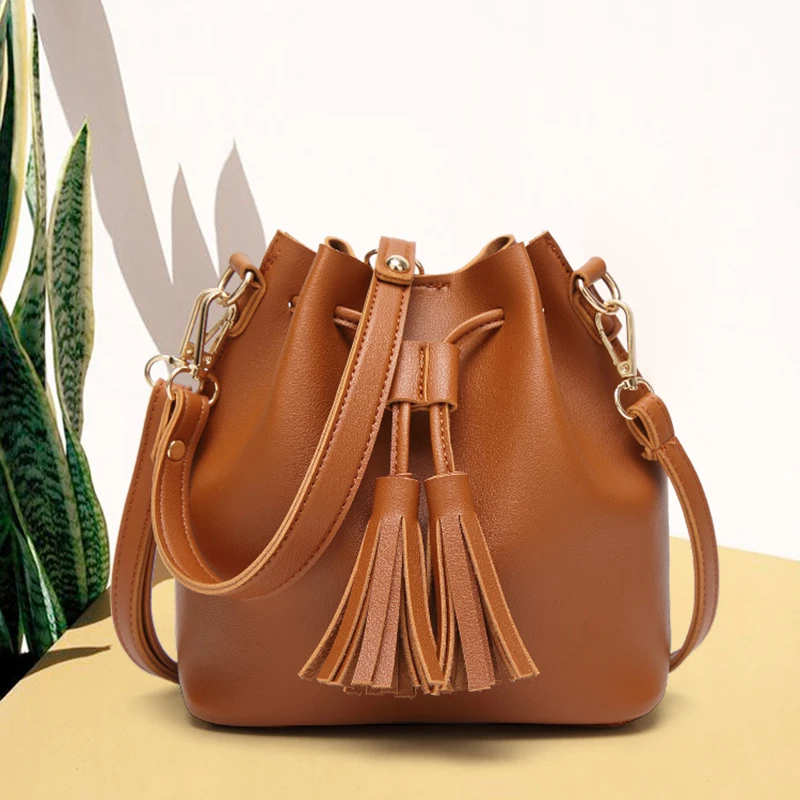 LILY QUEEN Women Fashion Crossbody Bag Tassel Bucket Solid PU Leather Shoulder Bolsa | Багаж и сумки