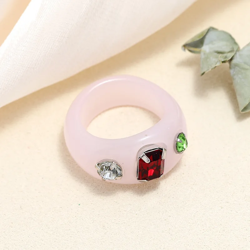 

2021 New Geometric Square Acrylic Resin Rhinestone Rings For Women Girls Irregular Colorful Transparent Ring Jewelry