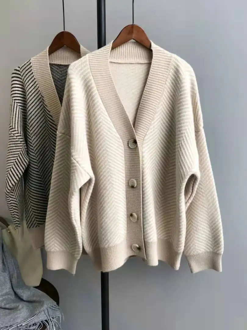 

2020 Women Autumn Spring V-Neck Knitted Striped Women Sweater Coat Cardigans Long Sleeve Women Sweaters Pull Femme
