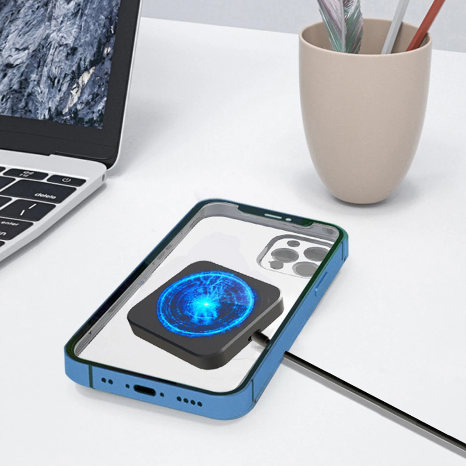 Magnetic 15 W Qi Wireless Charger Mini Desktop Phone Holder Stand For IPhone12 Pro/Mini/Max Fast Charging Wireless Fabulous