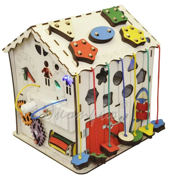 Рисунок 2 - Бизиборд Домик развивающий с электрикой