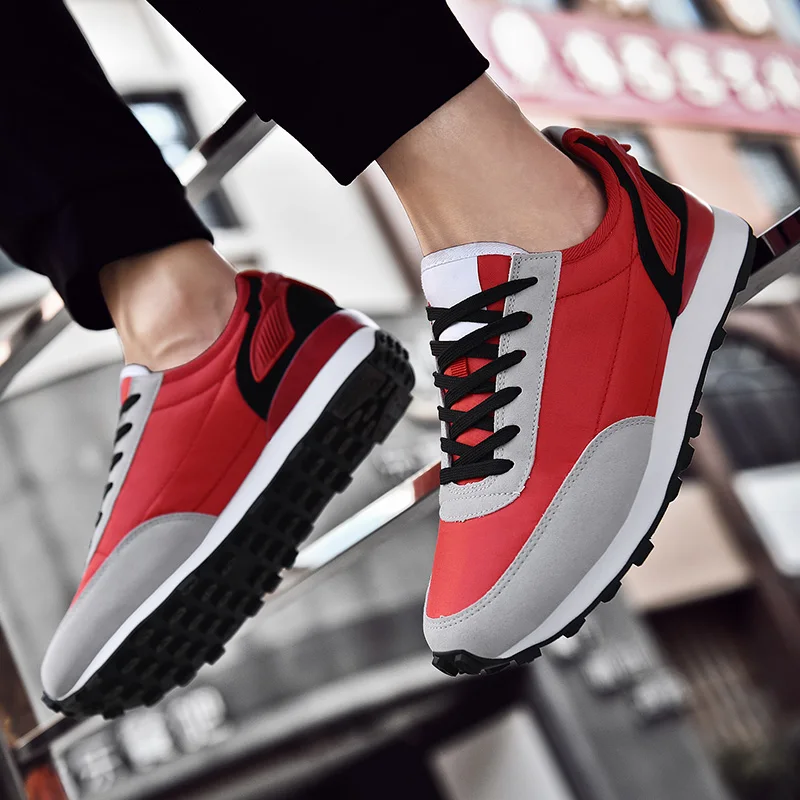 Осенняя мужская повседневная обувь; дышащая обувь; Zapatos; легкие; Calzado de hombre; удобные мужские кроссовки; смешанных цветов на ровной подошве; мужская обувь