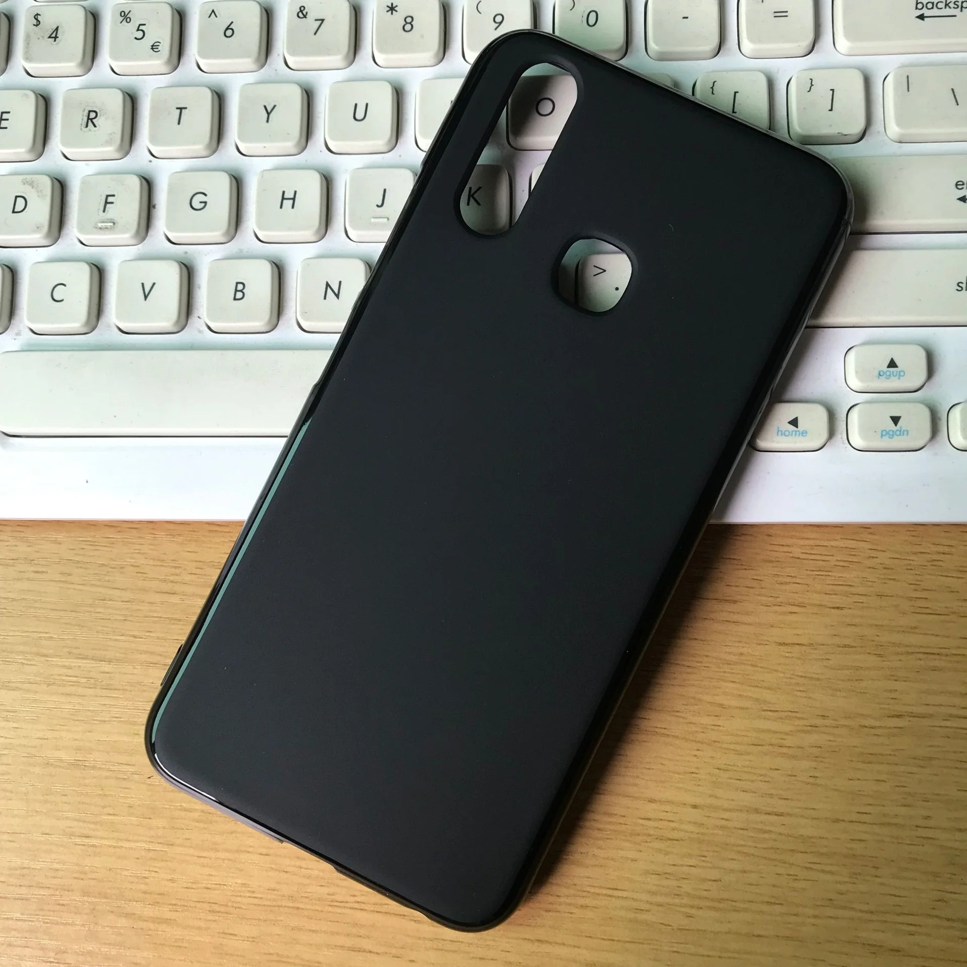 Ультратонкий Мягкий силиконовый гелевый ТПУ защитный чехол для задней панели Vivo