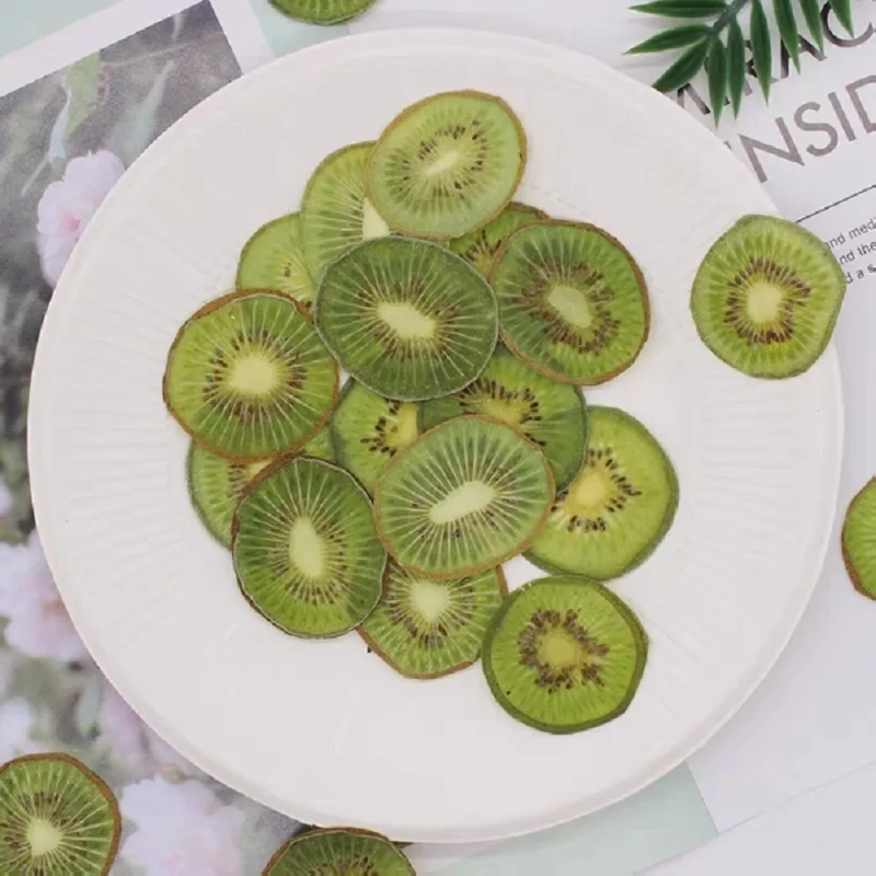 

10pcs Pressed Dried Kiwifruit Slices Fruit Plant Herbarium For Jewelry Postcard Invitation Card Phone Case Bookmark Making DIY